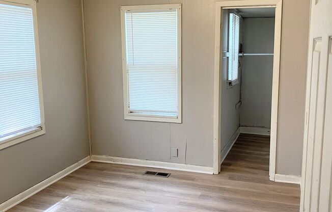 2 beds, 1 bath, $675