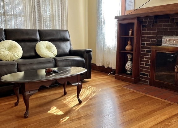 12 Lewis Rd # 1