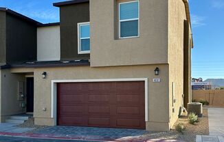 3 beds, 2.5 baths, $1,995