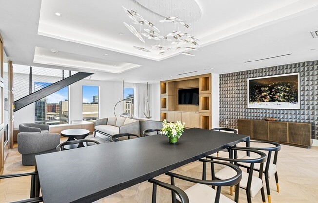 1 bed, 1 bath, 623 sqft, $3,700, Unit 612