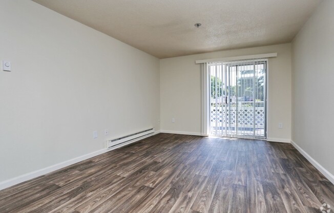 1 bed, 1 bath, 612 sqft, $1,535, Unit 13