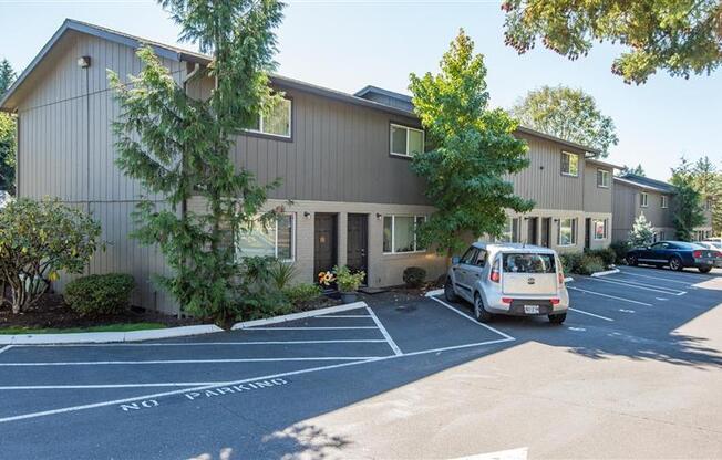 Scotsboro Square | Exterior