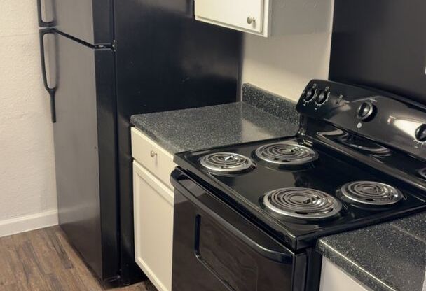 2 beds, 1 bath, 953 sqft, $1,399, Unit 506