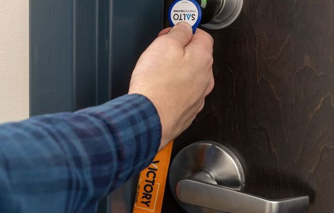 2 beds, 2 baths, 1,115 sqft, $1,750, Unit 122