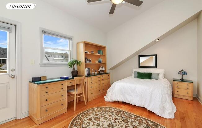 90 85 ST