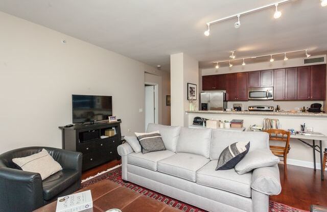 100 East 14th Street