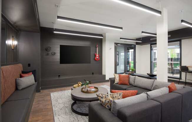 The Flats at Laurel and Pine Upscale Apartments in East Nashville, TN