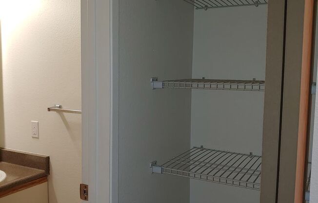 1 bed, 1 bath, 670 sqft, $1,825, Unit C304