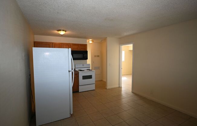 3021 E Carey Ave #5 - 1 Bed Apartment - NO PETS
