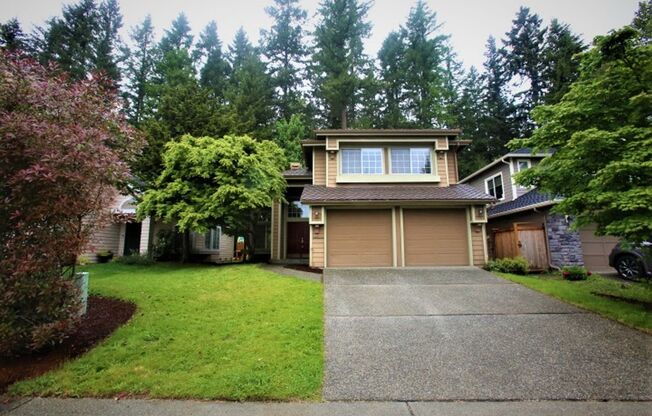 Beautiful 2 Story 3 Bed 2.5 Bath in Sammamish