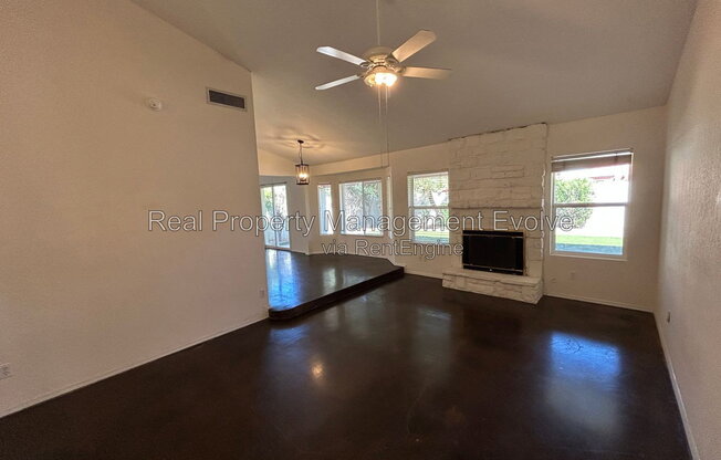 3 beds, 2 baths, 1,863 sqft, $2,249