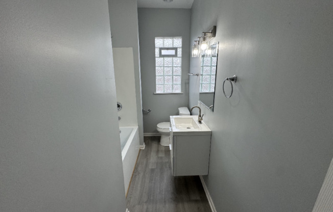 1009 A S 11 ST