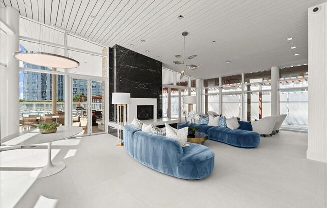 3 beds, 3 baths, $5,895, Unit UNIT 1901