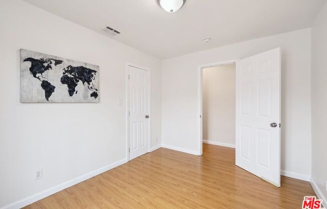 3933 Woolwine Dr