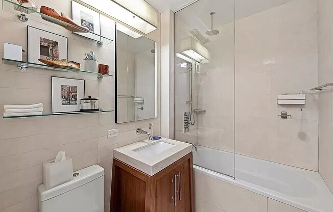 2 beds, 2 baths, 1,122 sqft, $7,995, Unit 609