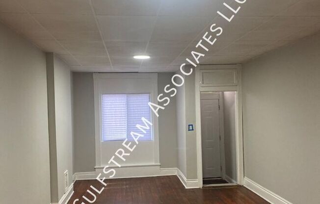 1307 N MONTFORD AVE