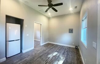 1 bed, 1 bath, $2,495