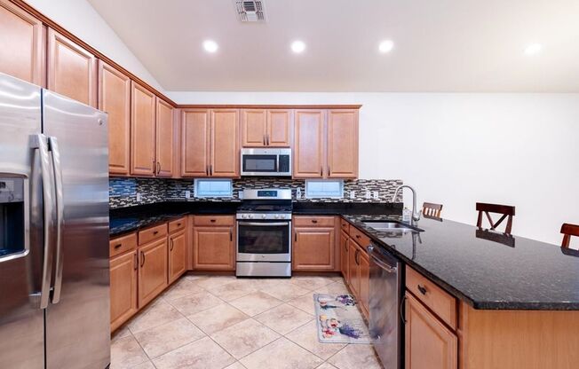 5 Bedroom 3 Bathroom