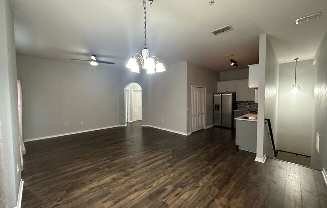 2 beds, 2 baths, $2,250, Unit Unit 51 A