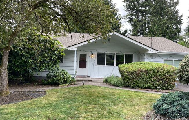 Nice 3-bed, 2-bath single famliy house in Bellevue for rent!