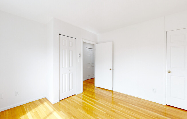 2 beds, 1 bath, 750 sqft, $2,475, Unit 26