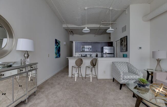 1 bed, 1 bath, 600 sqft, $1,599, Unit 405