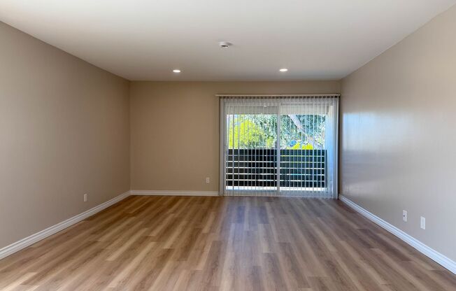 1 bed, 1 bath, 780 sqft, $2,395, Unit 08