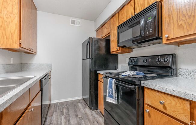 1 bed, 1 bath, 657 sqft, $1,220