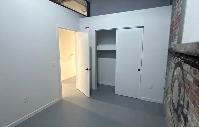 2 beds, 2 baths, 938 sqft, $2,000, Unit 244