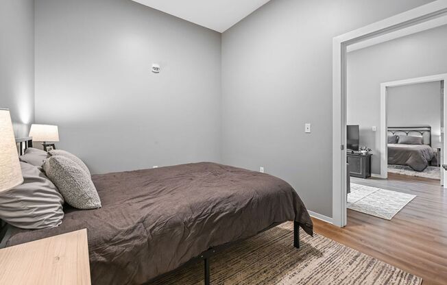 2 beds, 1 bath, 873 sqft, $1,510, Unit 2309