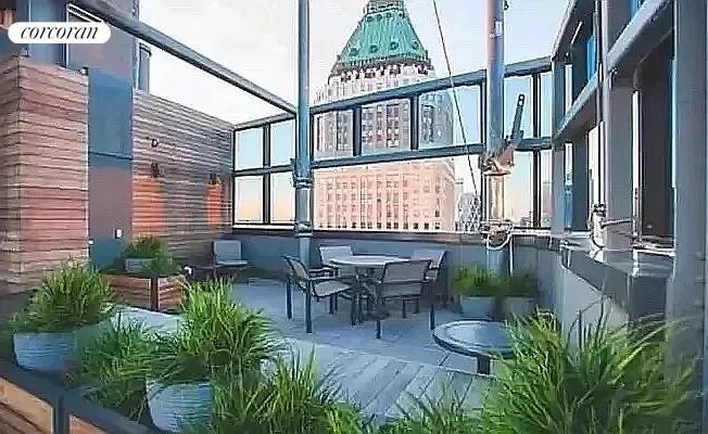 1 bed, 1 bath, 821 sqft, $5,800, Unit 24A