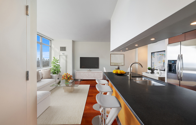 1 bed, 1 bath, 803 sqft, $3,800, Unit 22C