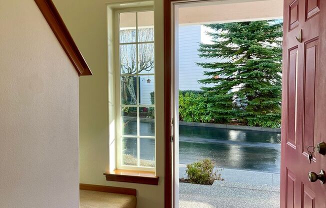 In town Kingston 3 bedroom 2.5 bath...available now