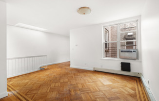 610 78 ST