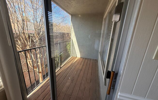 2816 and 2818 O Street, Sacramento