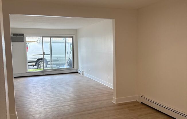 17385 70 AVE