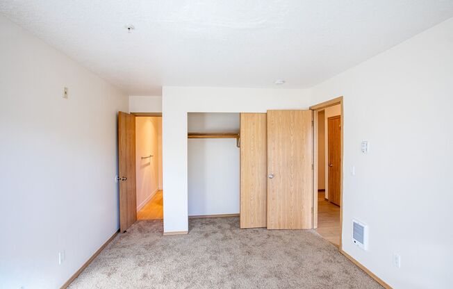 2 beds, 2 baths, 847 sqft, $1,550, Unit 44