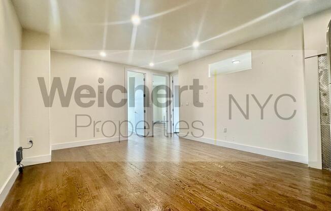 720 W 181 ST