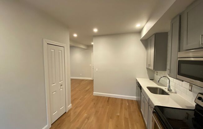 1 bed, 1 bath, 600 sqft, $1,395, Unit 1-8