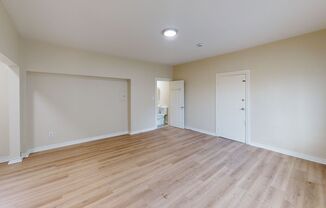 Studio, 1 bath, 350 sqft, $1,450, Unit 101