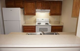 2 beds, 2 baths, $1,330