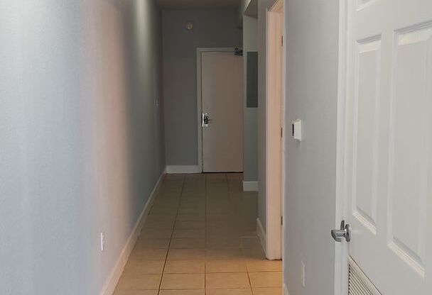 1 bed, 1 bath, $1,970, Unit Unit #306