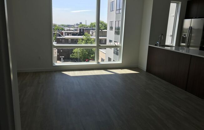 2 beds, 2 baths, 1,000 sqft, $2,550, Unit 606