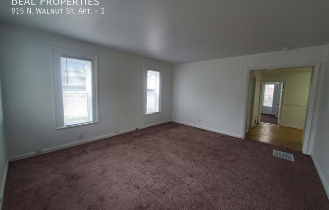 915 N WALNUT ST