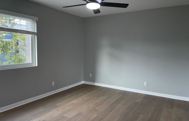 2 beds, 1 bath, 890 sqft, $2,795, Unit 0032