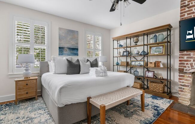 Rutledge Retreat- 234 Rutledge Avenue, Unit A