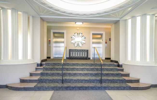 1 bed, 1 bath, 676 sqft, $2,695, Unit 619