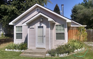 Refurbished Midtown Home