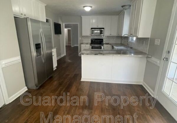 4 beds, 2.5 baths, 2,400 sqft, $2,100