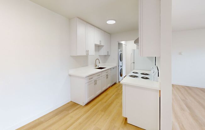 1 bed, 1 bath, 805 sqft, $1,945, Unit 107